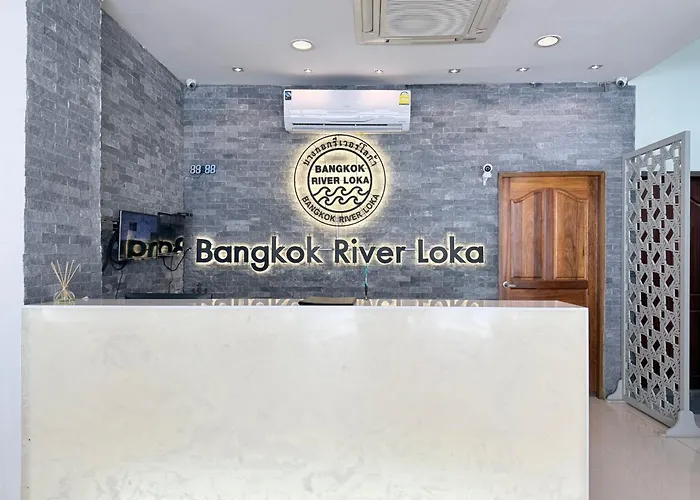 ホテル River Loka